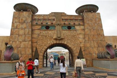 澳门渔人码头主题公园 中西文化交汇地--重庆风