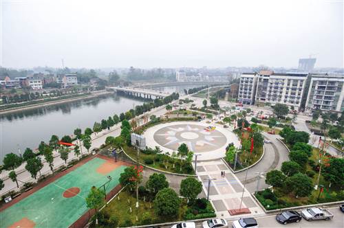 垫江高安镇重点开发旅游资源 助推特色小镇腾