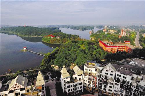 大足玉龙镇:转型发展 景区吸引游客纷至沓来 重庆风景